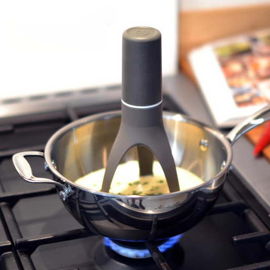 Mélangeur automatique pour casserole