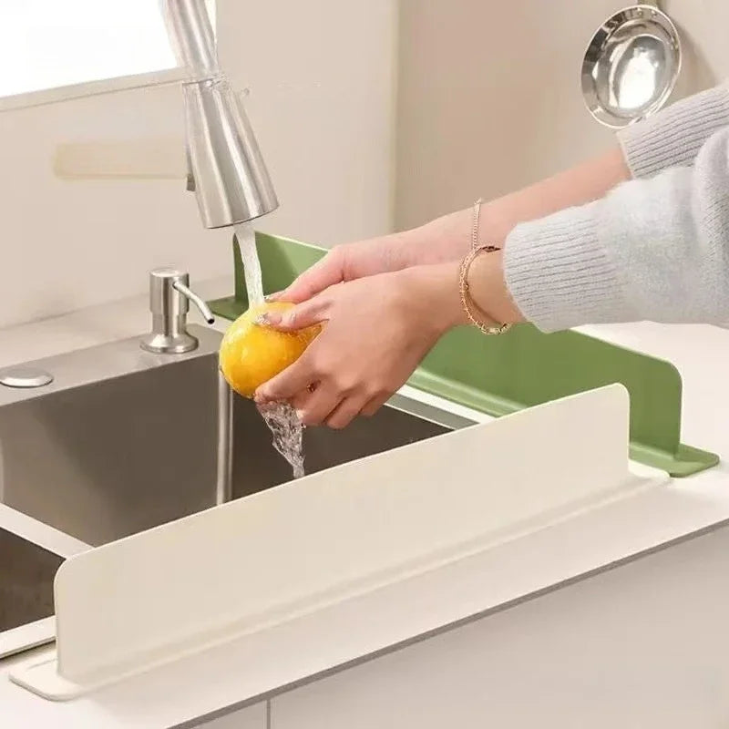 2 Pare-éclaboussures d’Évier en Silicone – Protection contre les éclaboussures et l’eau